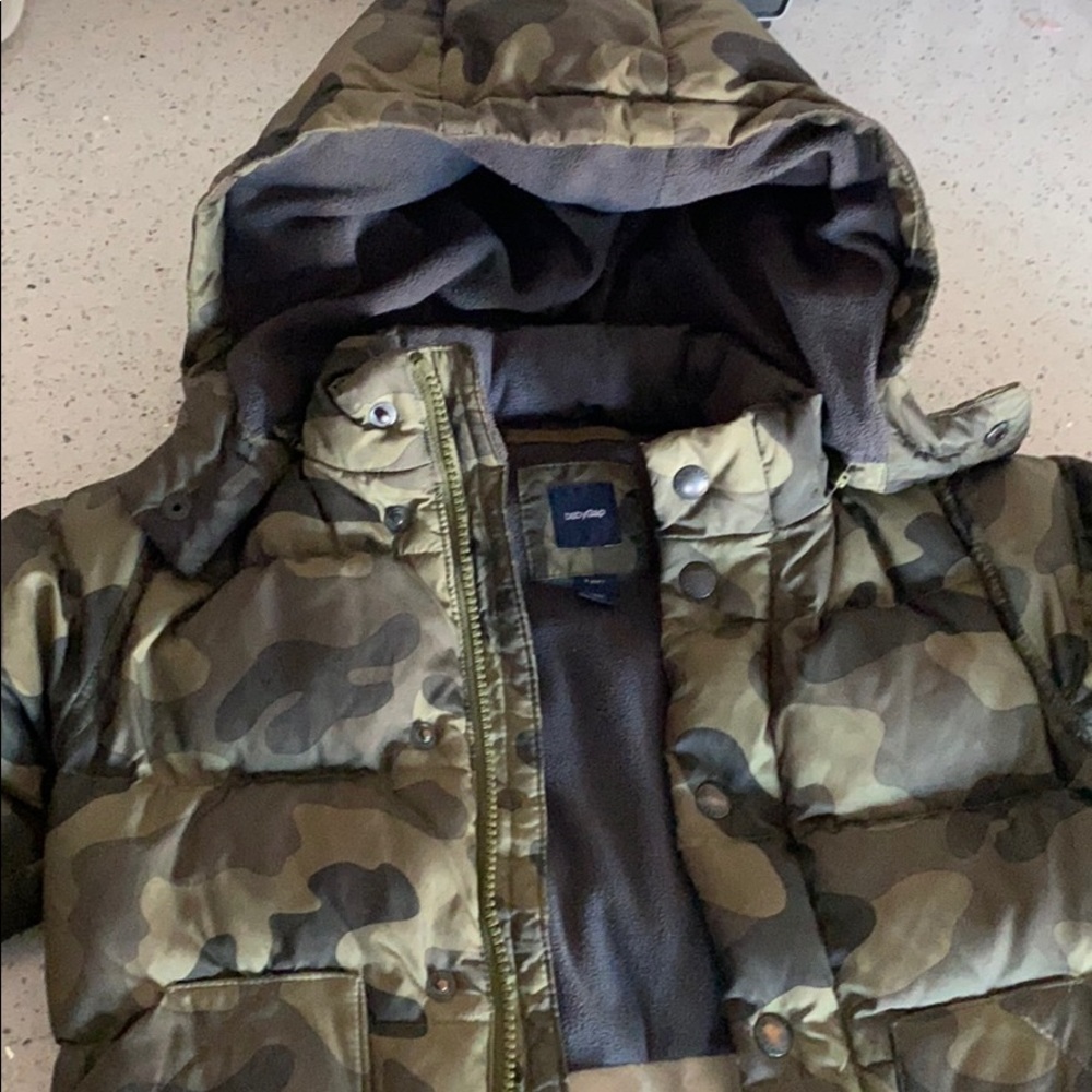 Boys Baby Gap Camo Coat Size 4